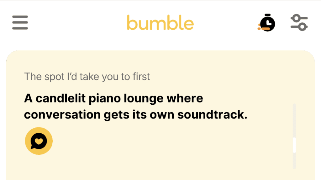 3. A candlelit piano lounge where conversation gets its own soundtrack.